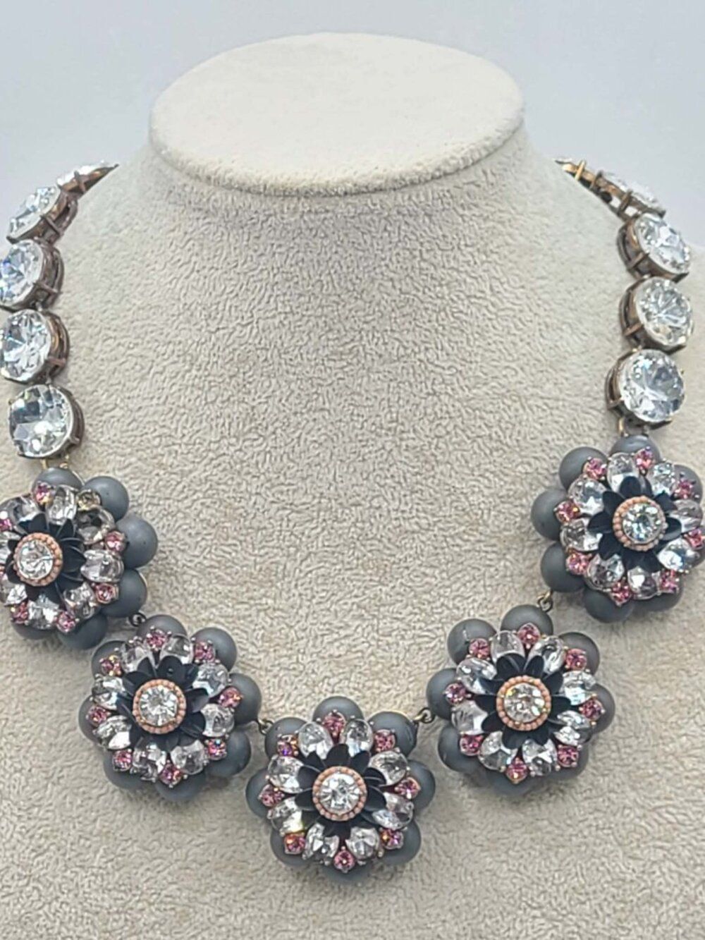 Ann Taylor Clear Crystal Gray Resin Statement Necklace